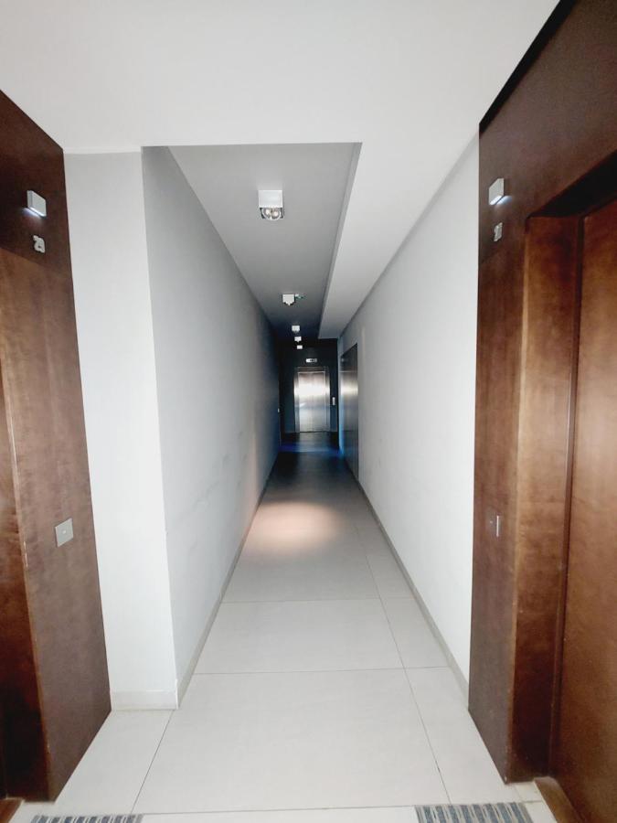 Central Apartments Garnizon 928 & Parking Gdansk Bagian luar foto