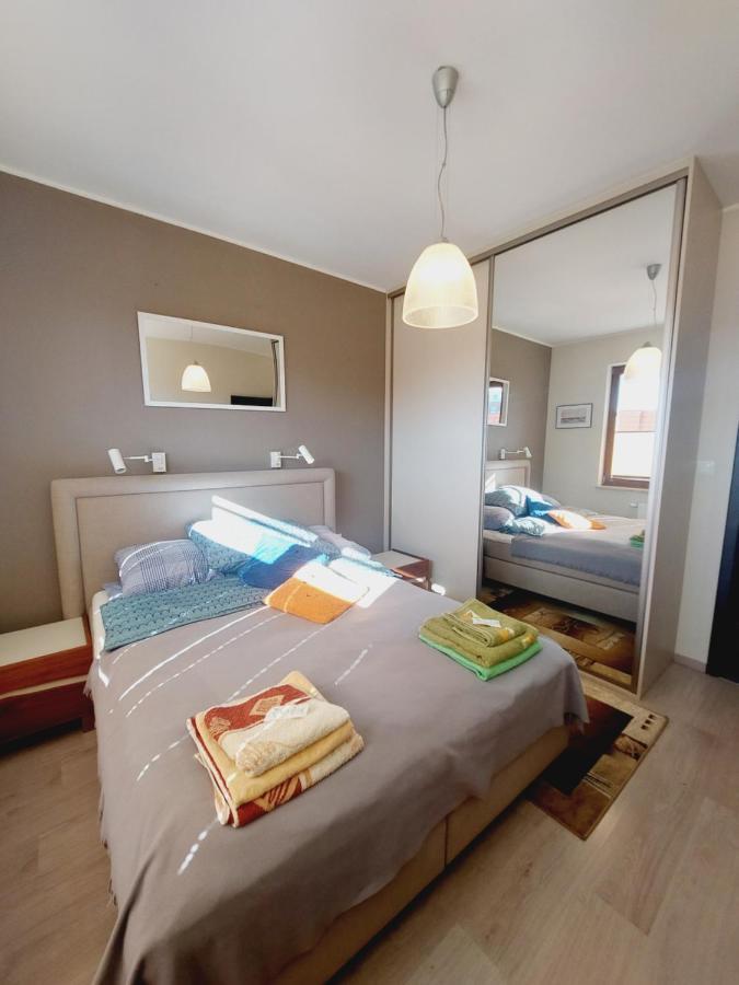 Central Apartments Garnizon 928 & Parking Gdansk Bagian luar foto